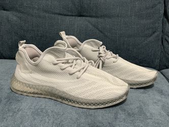 RARE Gray Pony Yasso Mens Shoes NEW Size 9.5