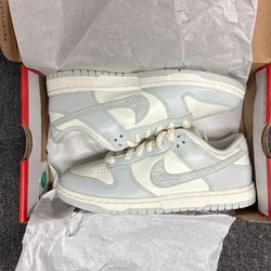 Nike Dunk Needleworks FJ4553-133 Womens 7W 12W