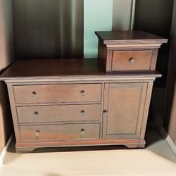 Traditional solid mahogany wood 4-drawer / pull out storage compartment dresser. 21 deep x 54W  x 44H. 