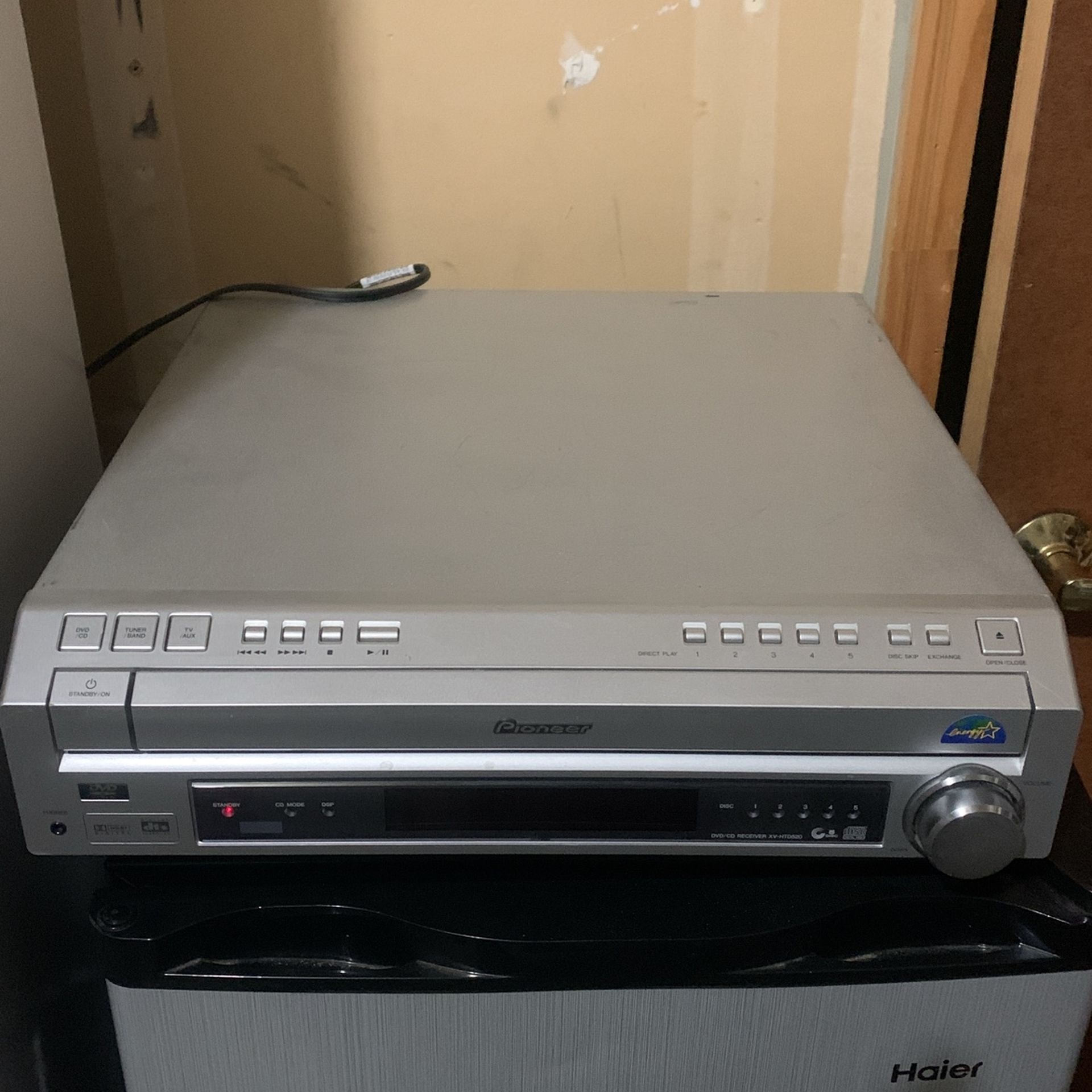 Pioneer DVD/CD receiver 