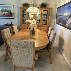 Woodleys Solid Oak Dining Set With Hutch