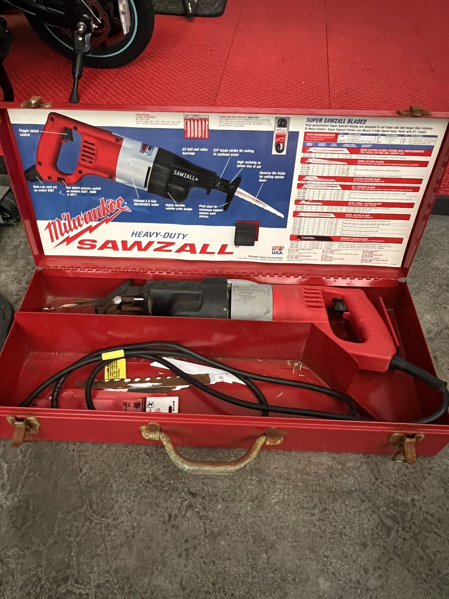 Milwaukee Reciprocating Saw