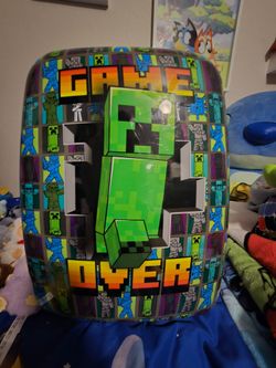 Minecraft 'Game Over' Creeper Tin suitcase