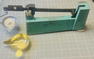 Vintage RCBS Model 5-10 Reloading Scale 09070
