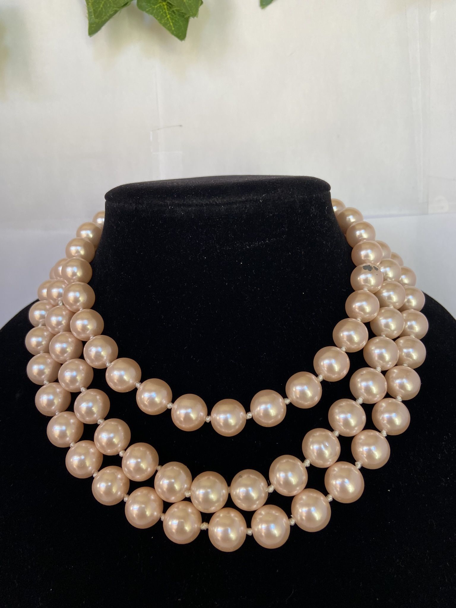 Vintage 3 Strand Pearls