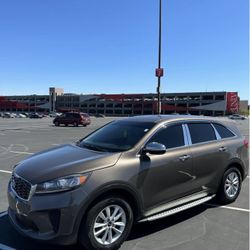2019 Kia Sorento · LX Sport Utility 4D