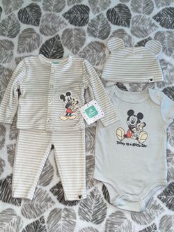 New Disney baby 3-6 months baby boy outfit