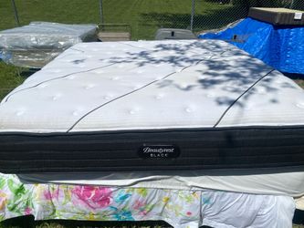 KING BEAUTYREST BLACK