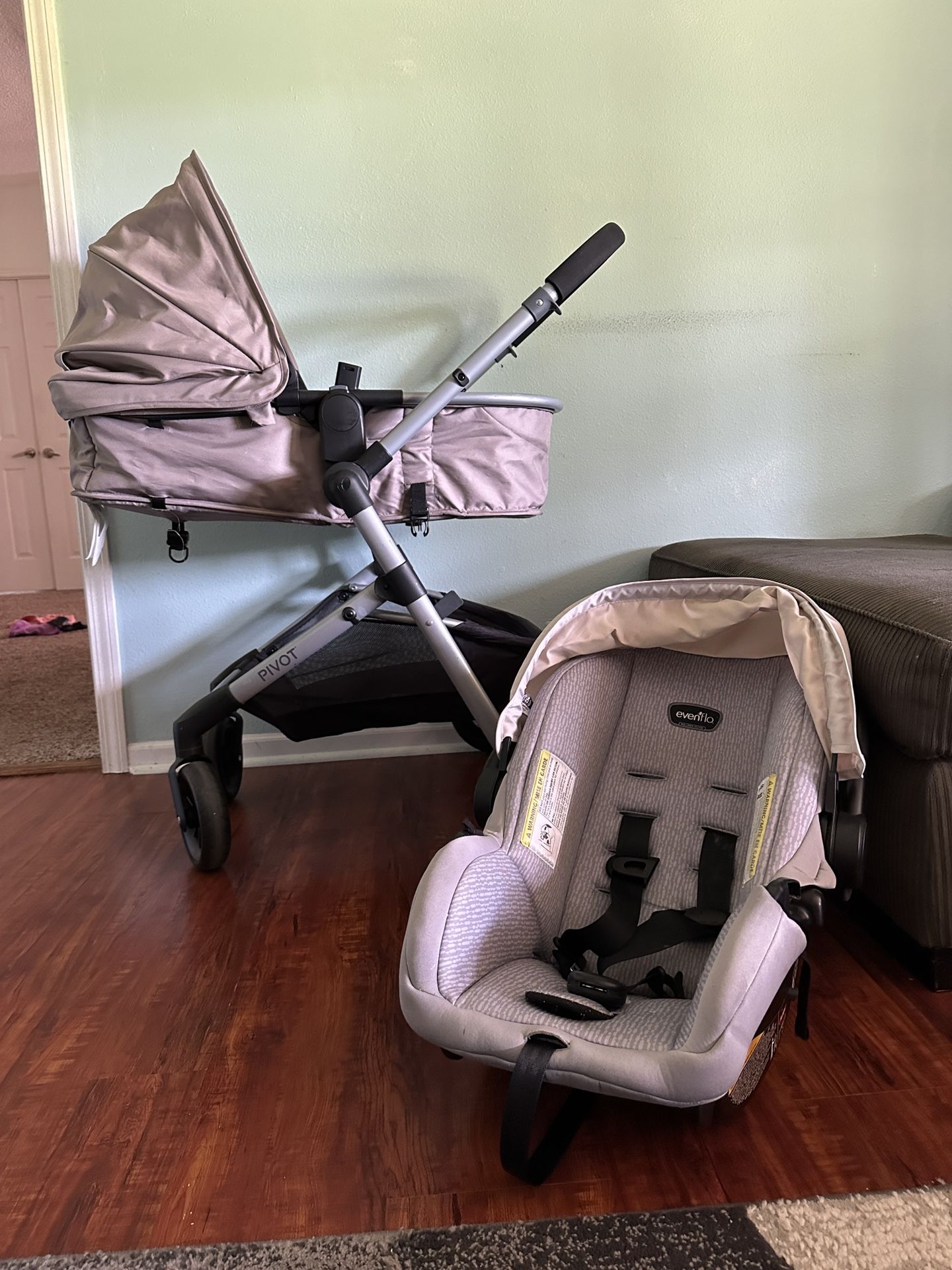 strollers compatible with uppababy mesa UPPAbaby Minu V3 Compact Stroller + Mesa V3 Travel System Bundle