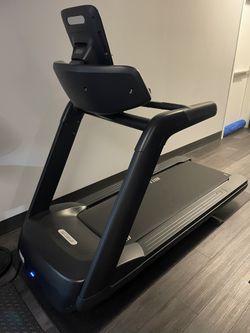 Precor Experience 731 Treadmill