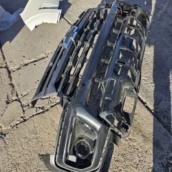 Chevy Colorado Z71 Front Bumper Oem 