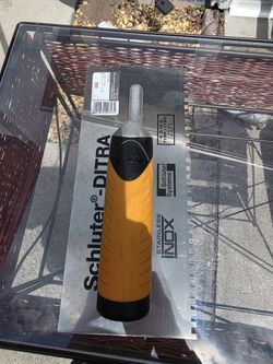 Schluter-DITRA 11/64" x 11/64" Square Notch Trowel