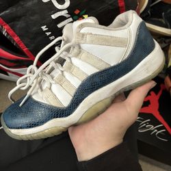 Jordan 11s Sz 4.5