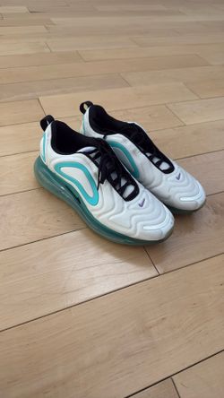 Nike Airmax 720 Size 10
