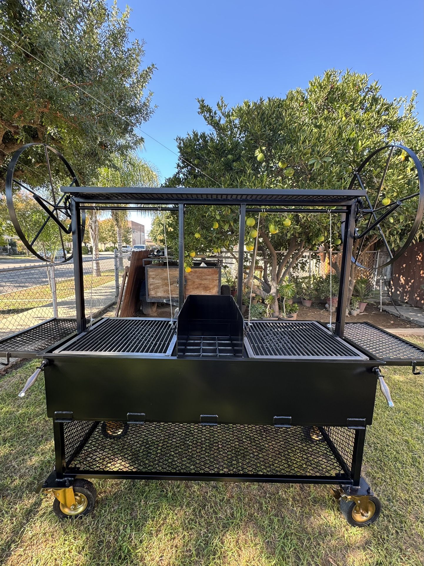 BBQ Grills / Asadores