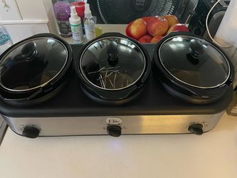 Elite Triple Slow Cooker Buffet Server, (pre-owned) in great like condition.