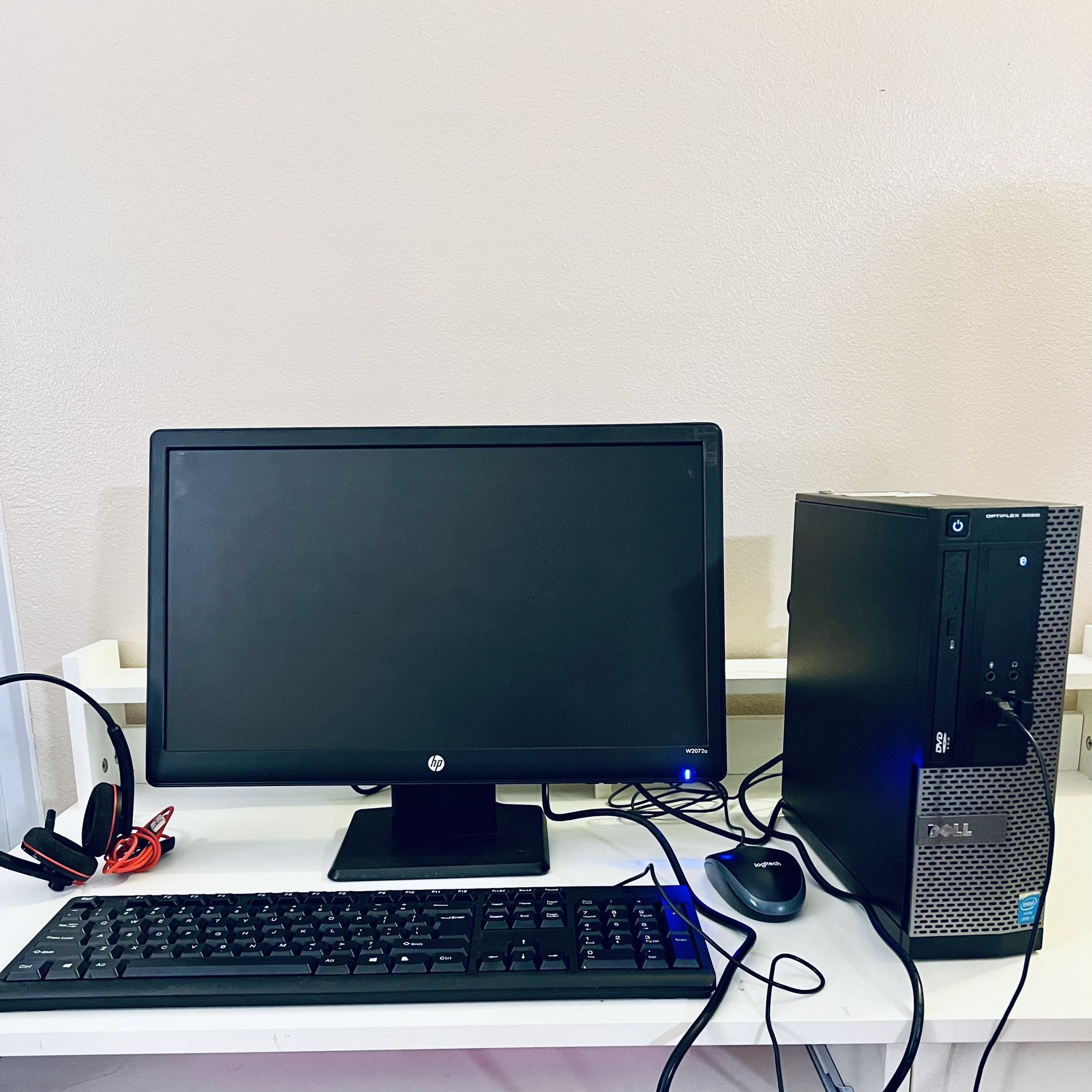DELL Optiplex 3020 - Intel i5 - 8 Gb Ram - 20” Monitor