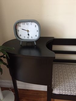 Nice Clock. Like new condition.