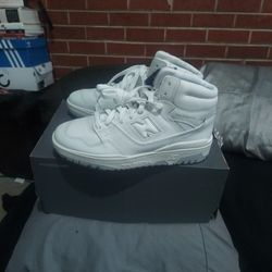 New Balance Men's 650 Sneaker Size 7.5 