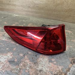 2018-2022 Honda Odyssey Driver Side Tail Light