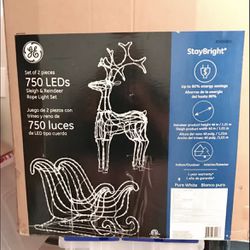 3D GE 4 Ft Reindeer with Sleigh 750 LEDs Outdoor Holiday Christmas Decor