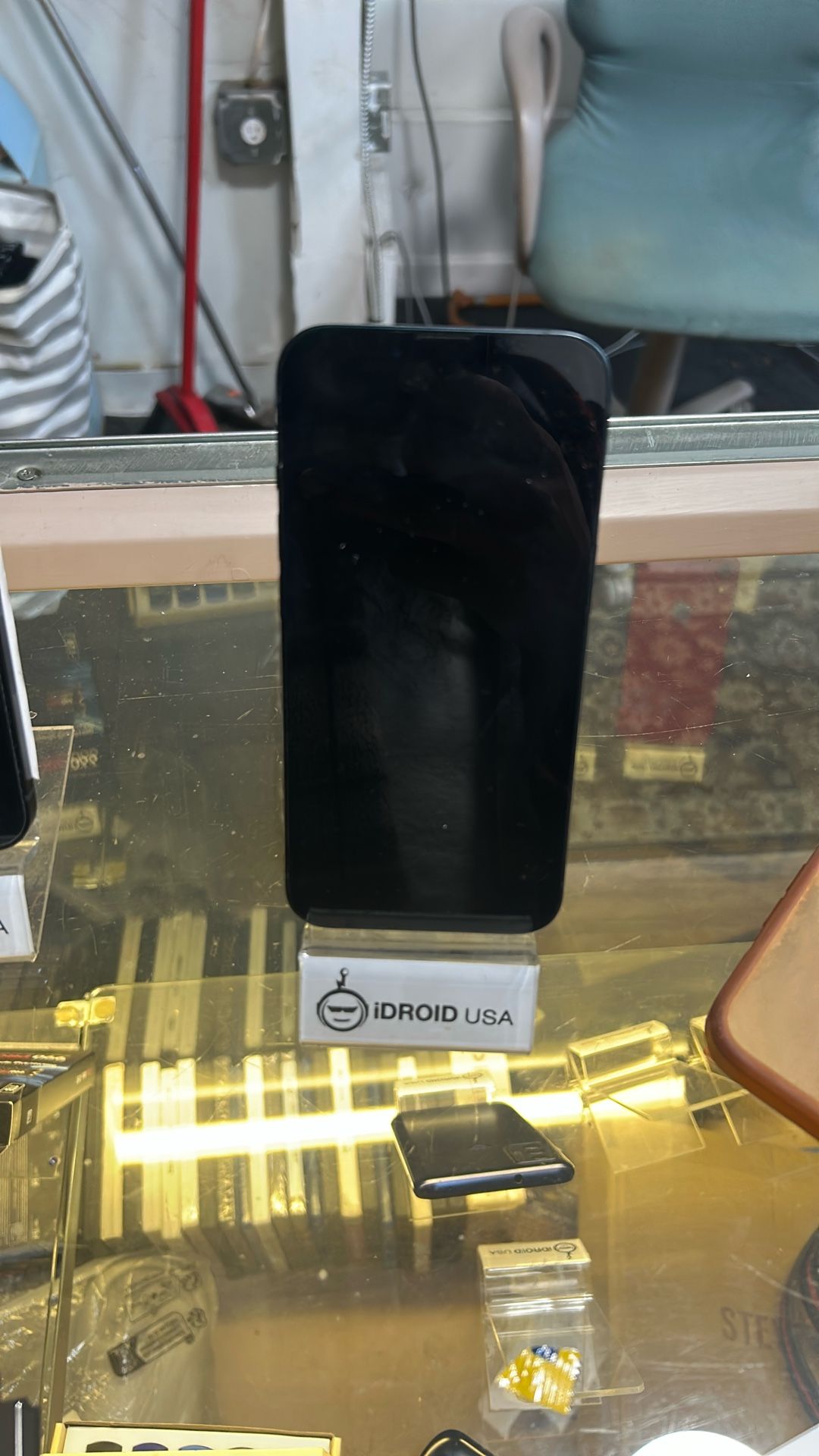 iPhone 13 Boost Mobile/Gen Mobile