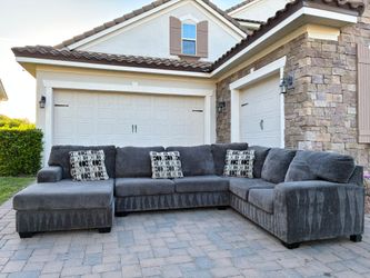 Grey 3 piece U Shaped Sectional
