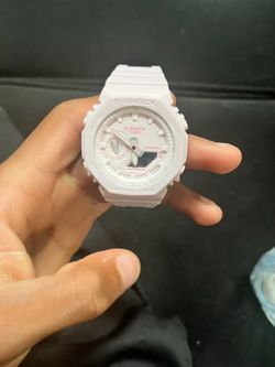 Light pink G-Shock protection