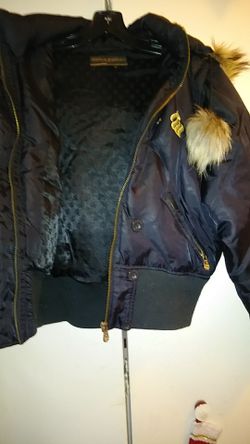 Roca Wear Jacket with detachable sleeves