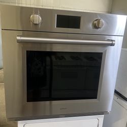 Wolf 30”Wide Built In Single Wall Oven Stainless Steel 