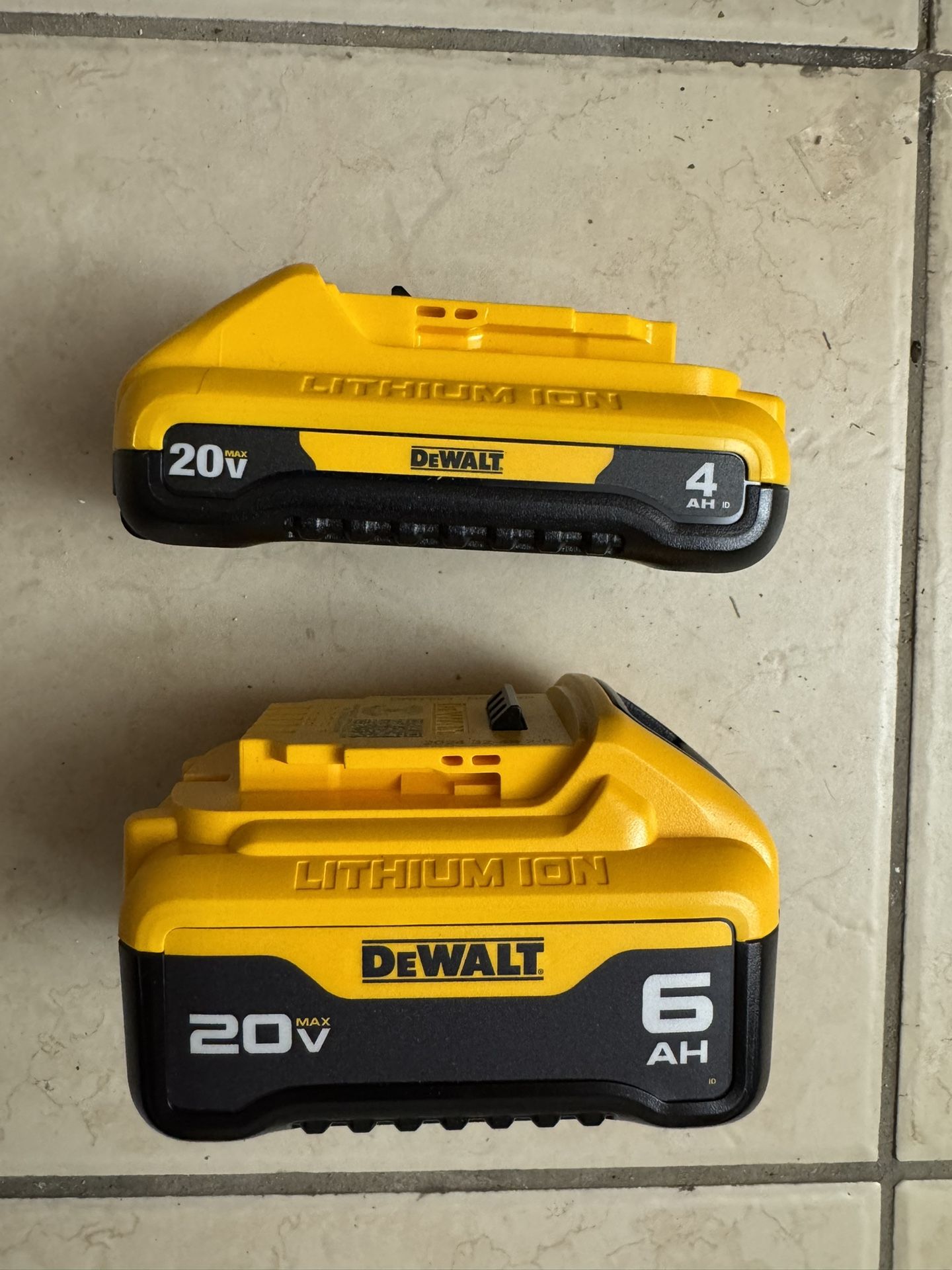 Dewalt 6.0 Ah 4.0 Ah Batteries