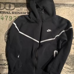 Mens Nike tech Black reflective Small