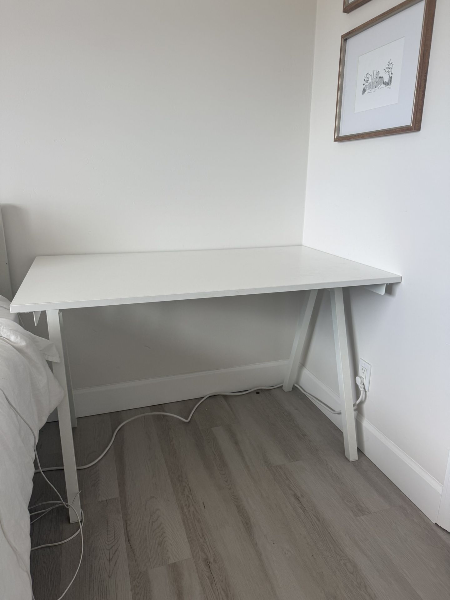 White Desk