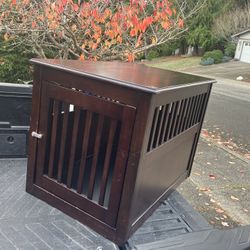 Large Medium Dog Cat Rabbit Bunny Wooden   Kennel Crate 36” Long by 24” W 27” H Like New 