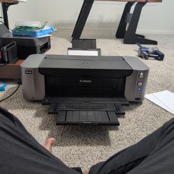 Cannon Pro-100 Professional Photo Printer | Negotiable & Trades Accepted