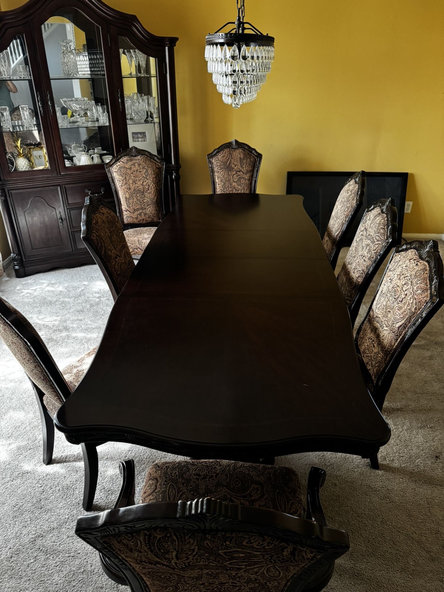 Solid Dining Set with 8 Chairs