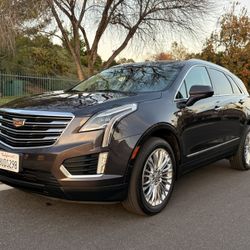 2017 Cadillac XT5 · Luxury Sport Utility 4D
