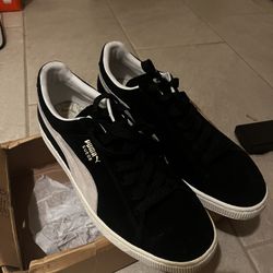 Classic Puma Suede Black/White