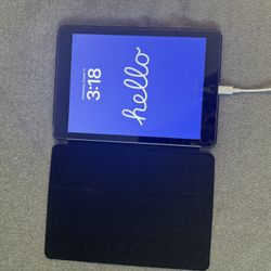 iPad 6th Generation (128 GB)