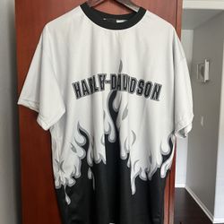 Harley-Davidson Shirt.