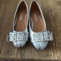 Steve Madden Silver Shoes New
