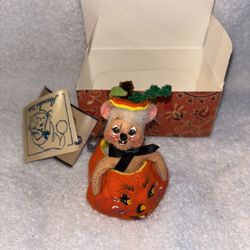 Annalee Doll 3” Mouse in Jack-O’-Lantern Halloween figurine $15