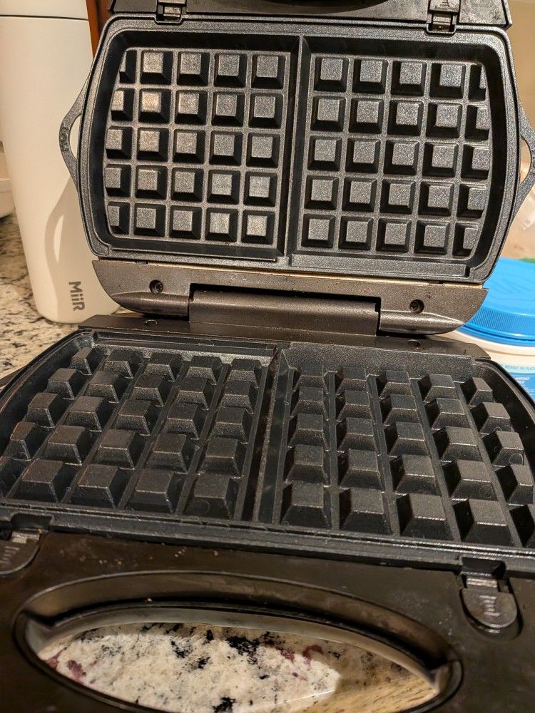 Waffle Jaffle Sandwich Press Maker