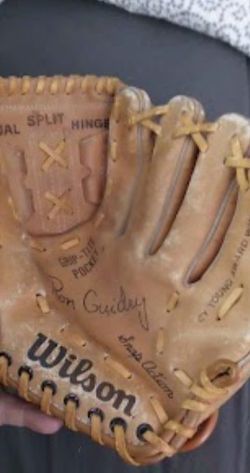 Ron Guidry Baseball Glove From The '70s