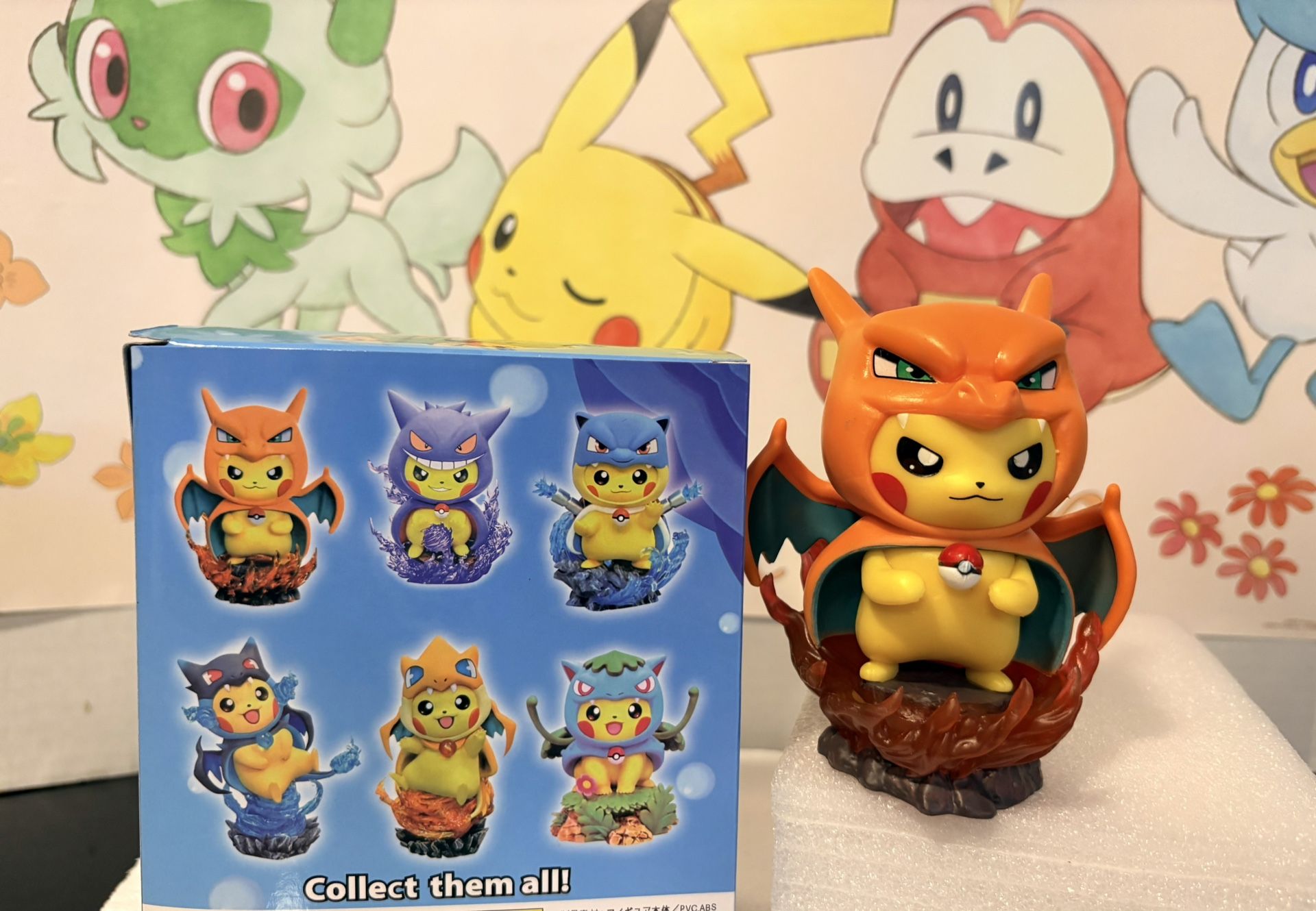 Pikachu Cosplay (Charizard)