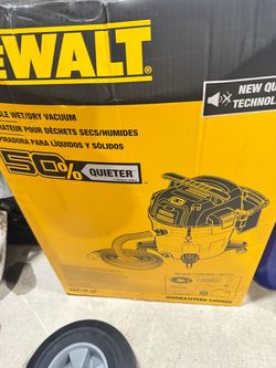 DEWALT Wet/Dry Vacuum