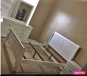 New 4pc. White queen Bedroom set