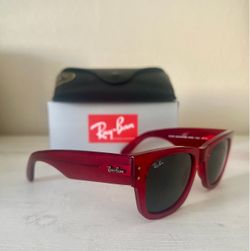 New Mega Wayfarer