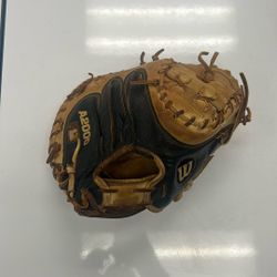 Wilson  Glove A2000 Catcher Mitt