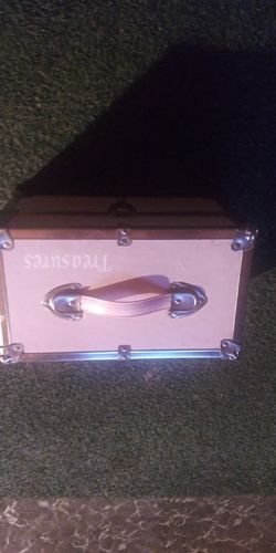 Makeup case